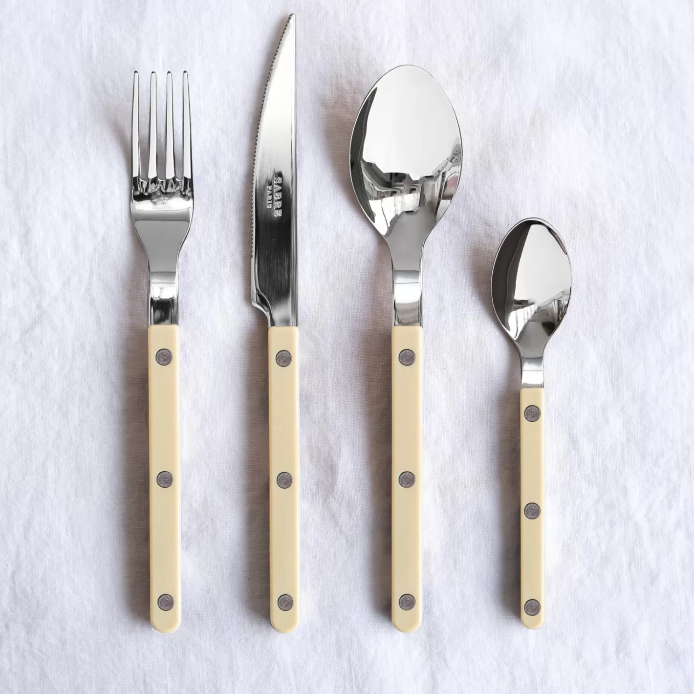 Sabre Paris Soup Spoon | Dinner Knife>Bistrot Solid, Ivory