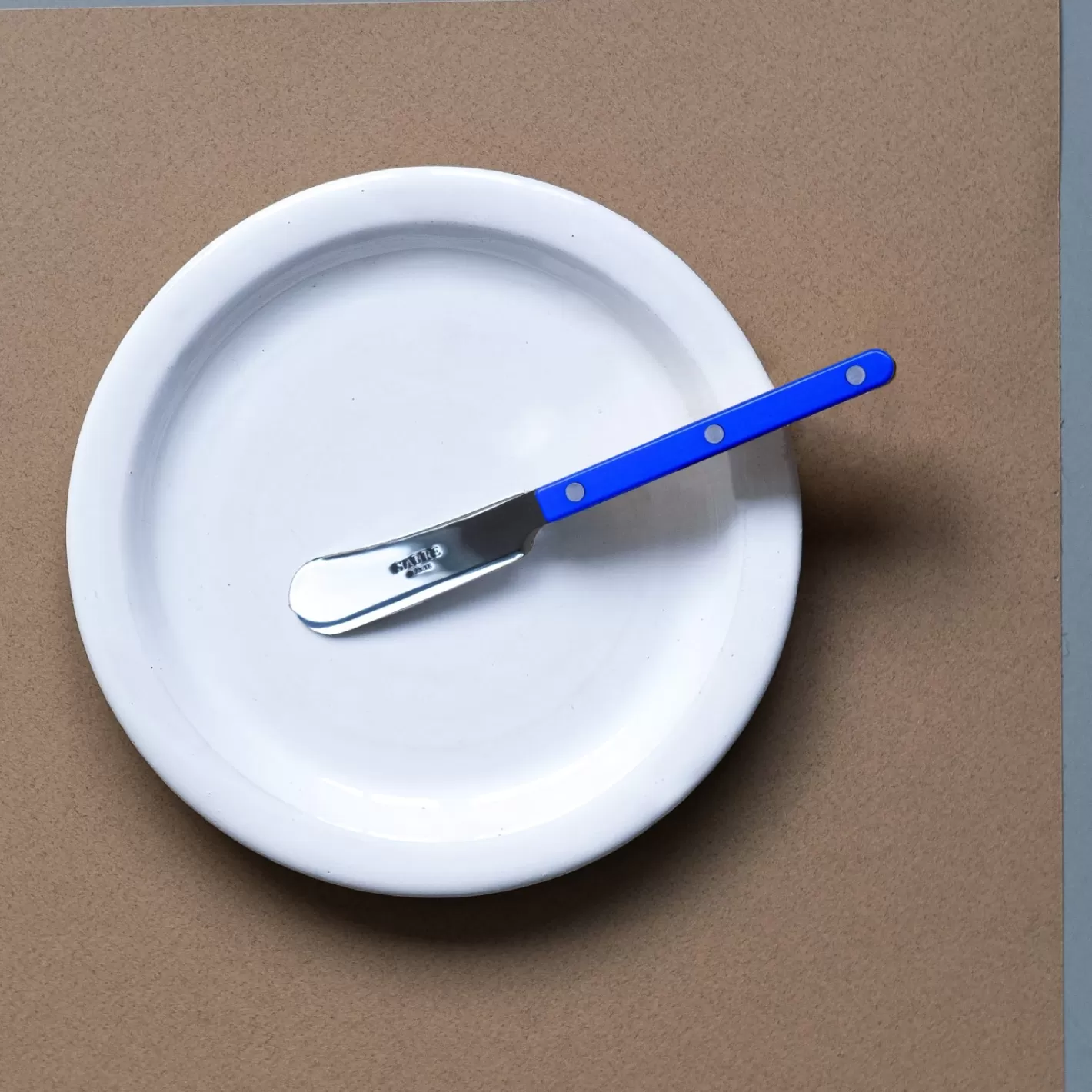 Sabre Paris Butter Spreader>Bistrot Solid, Lapis blue