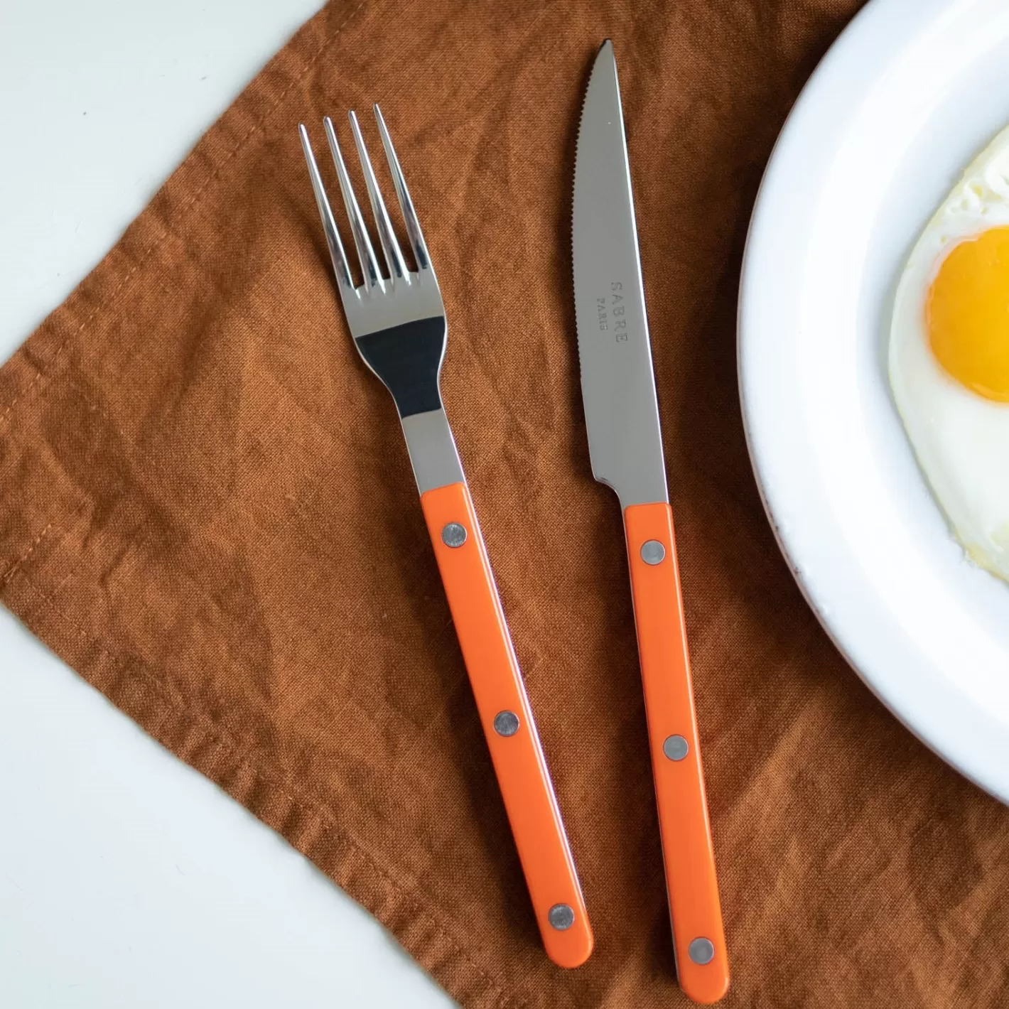 Sabre Paris Dinner Knife>Bistrot Solid, Orange