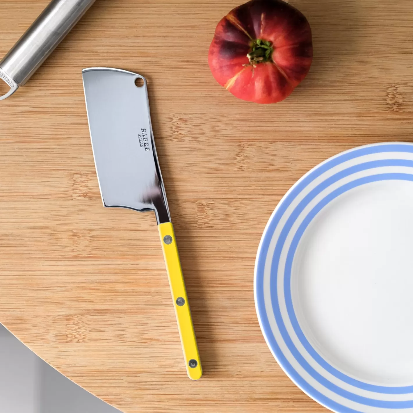 Sabre Paris Cheese Cleaver>Bistrot Solid, Yellow