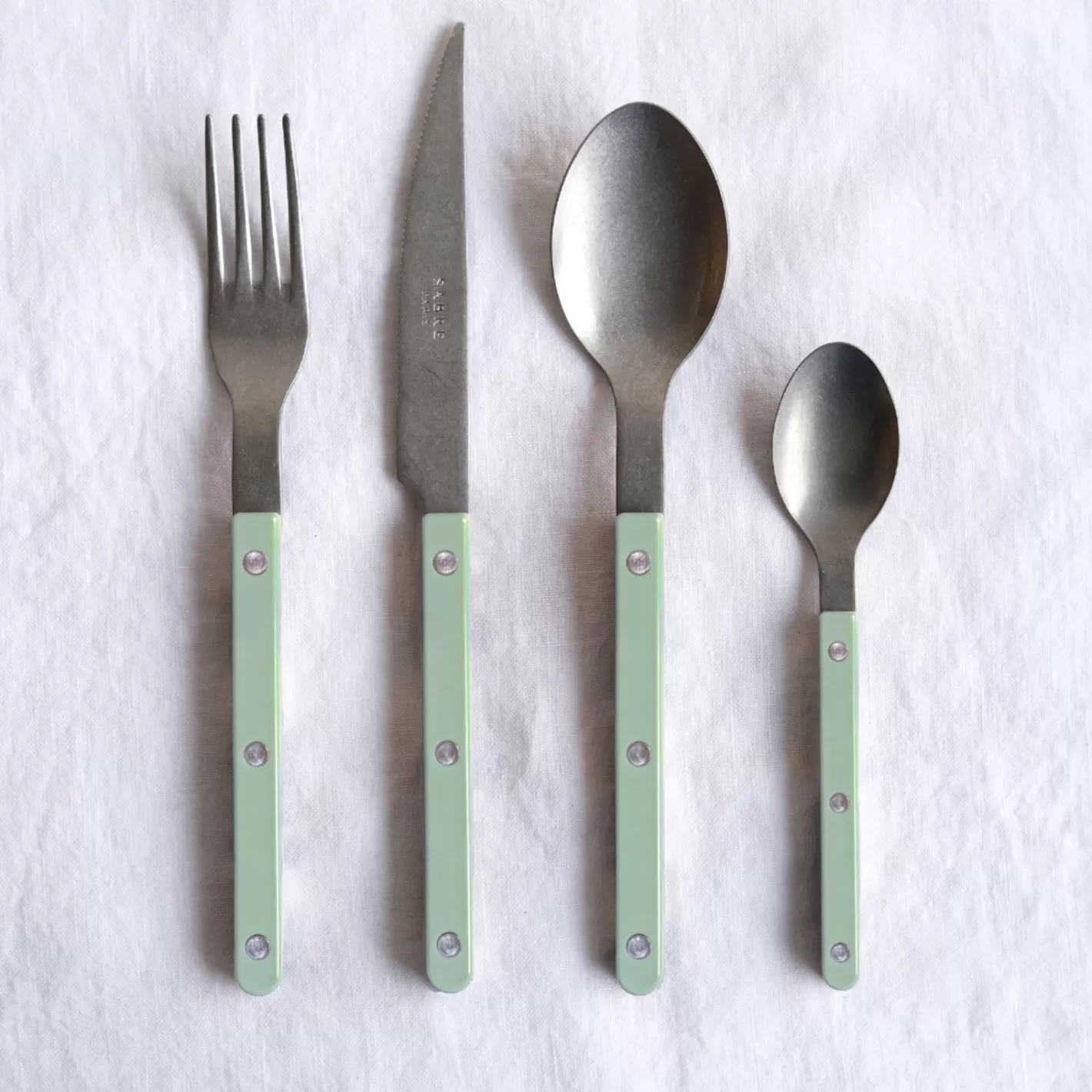 Sabre Paris Dinner Fork>Bistrot Vintage Solid, Asparagus