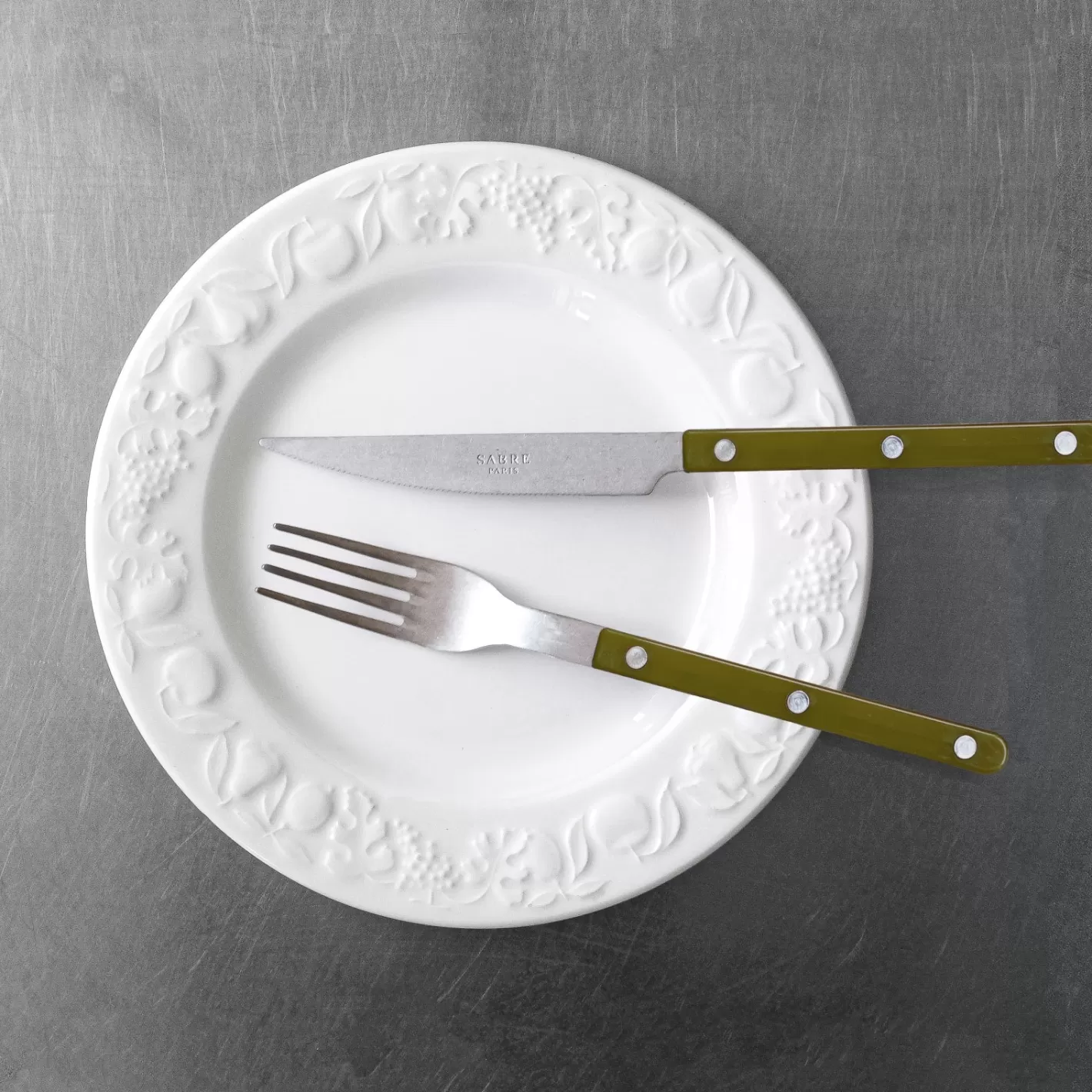 Sabre Paris Dinner Knife>Bistrot Vintage Solid, Green fern