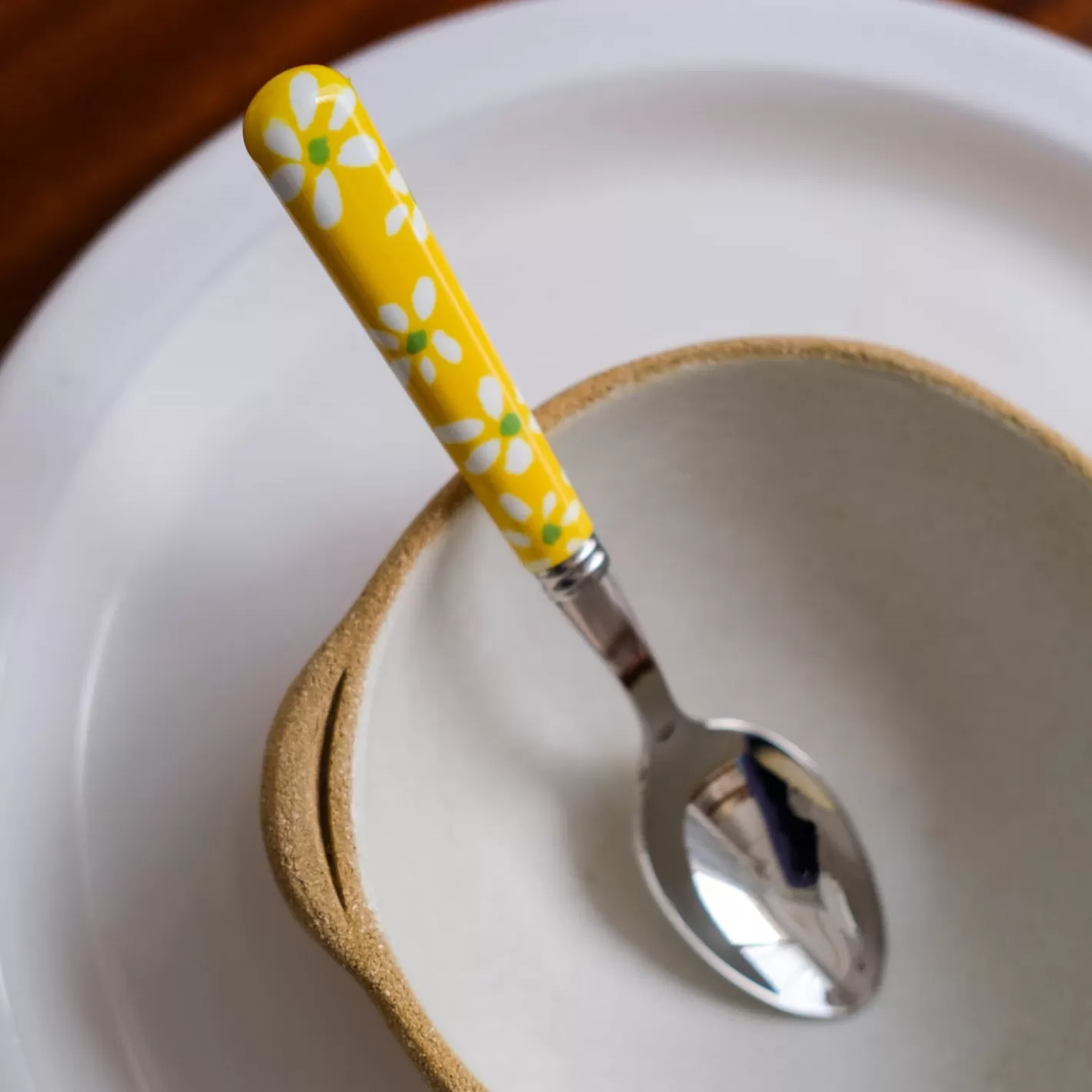 Sabre Paris Teaspoon>Daisy, Yellow