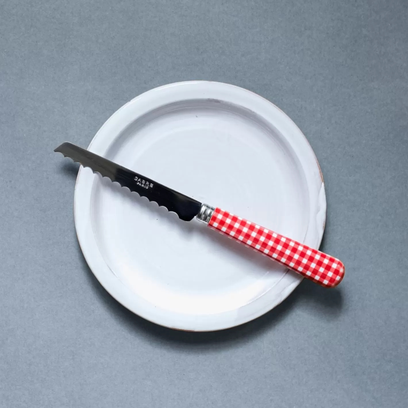 Sabre Paris Cheese Knife>Gingham, Red