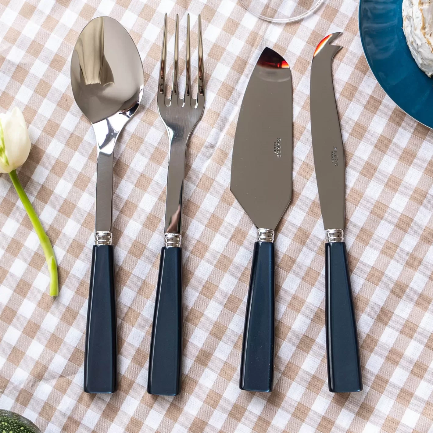 Sabre Paris Set Of 4 Must-Have Serving Pieces>Icône, Steel blue