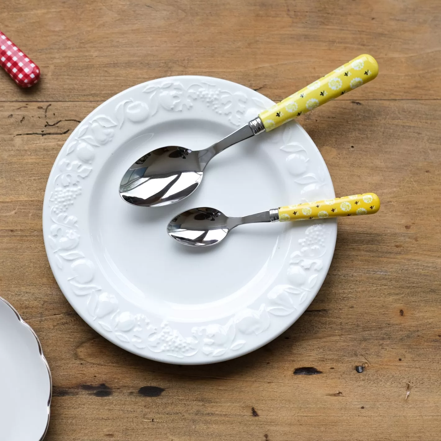 Sabre Paris Soup Spoon>Provencal, Yellow