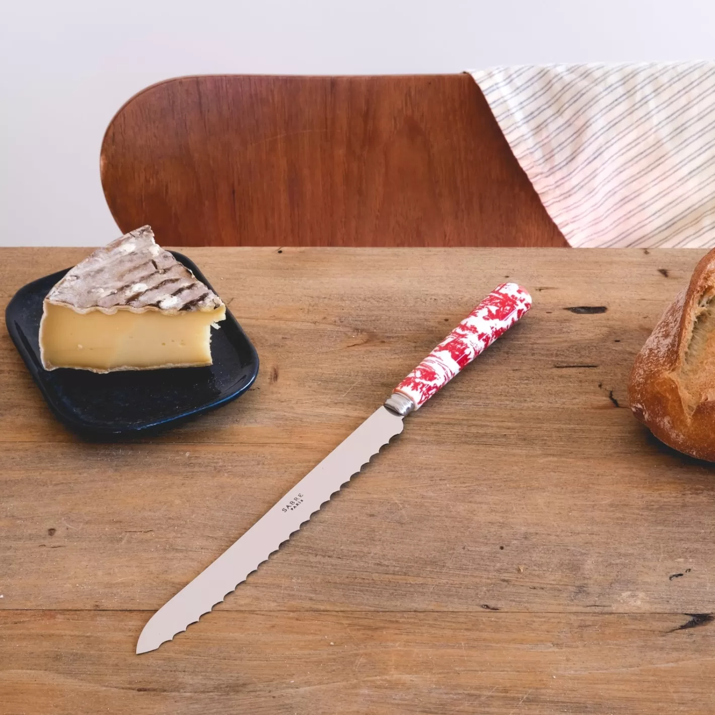 Sabre Paris Bread Knife>Toile, Red