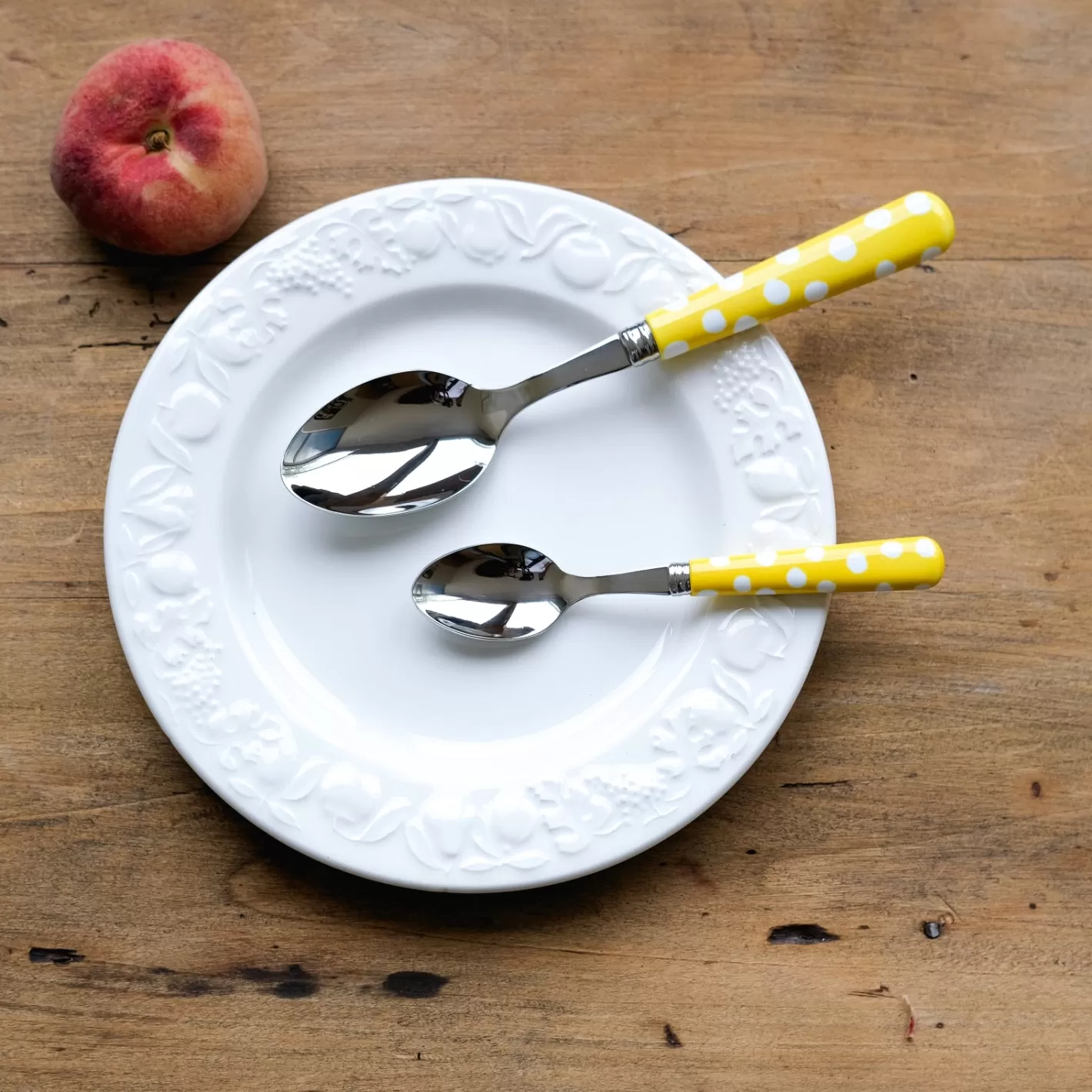 Sabre Paris Soup Spoon>White Dots, Yellow