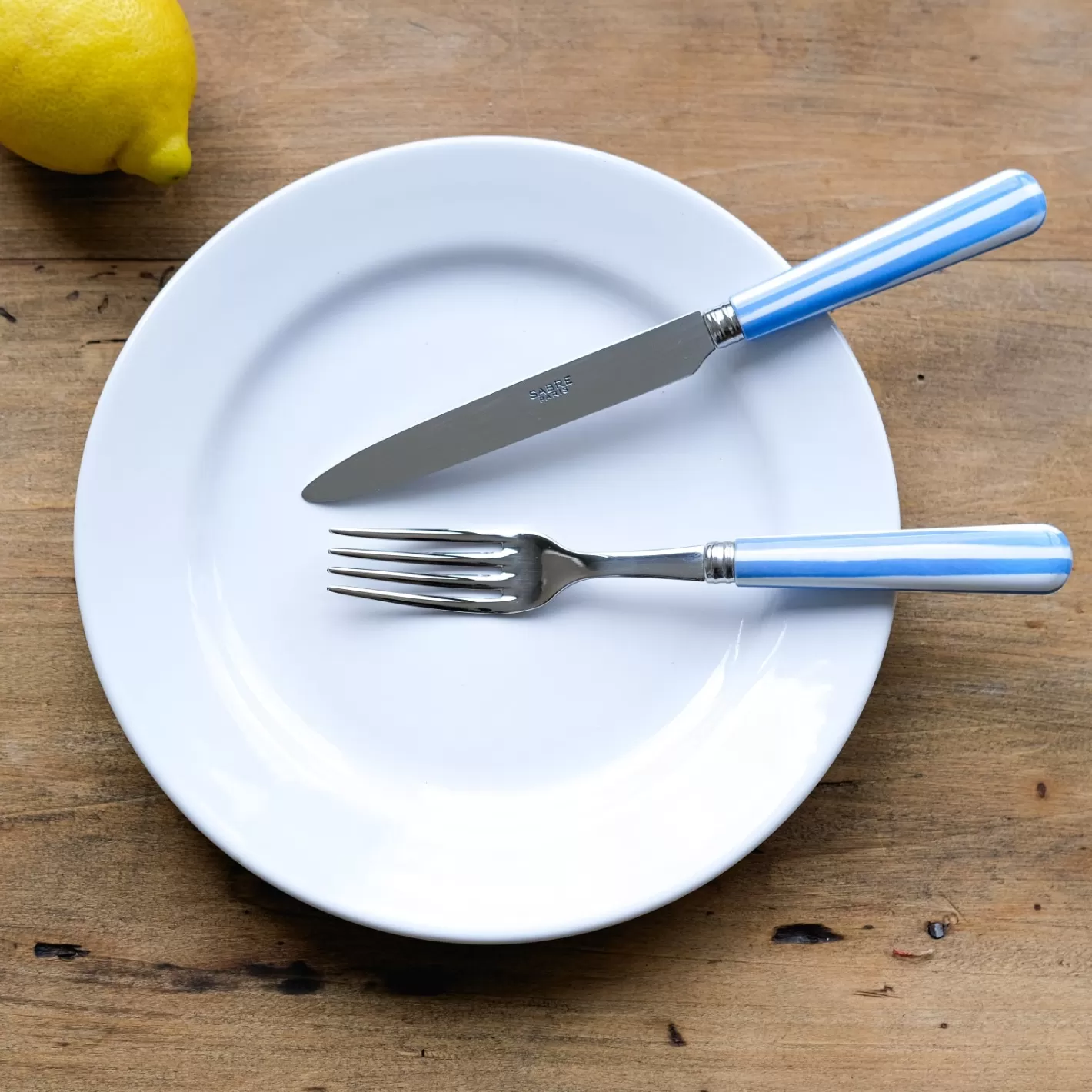 Sabre Paris Dinner Fork>White Stripe, Light blue